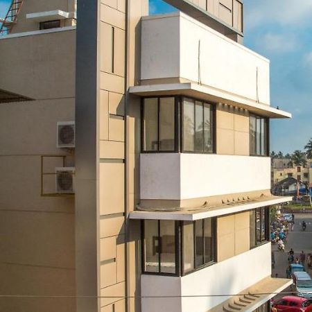 Hotel Nirvana Alībāg Zewnętrze zdjęcie